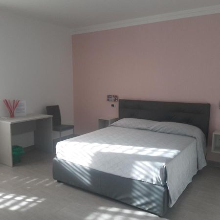 Alba De Mar B&B Roseto Capo Spulico Exterior photo
