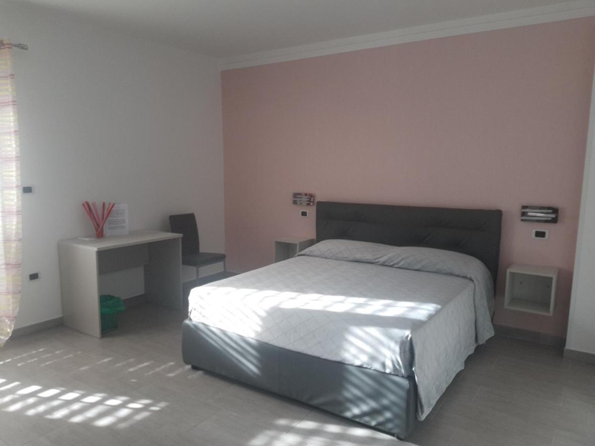 Alba De Mar B&B Roseto Capo Spulico Exterior photo